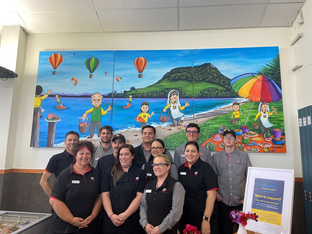 New World Brookfield team at Otūmoetai Social Supermaket opening